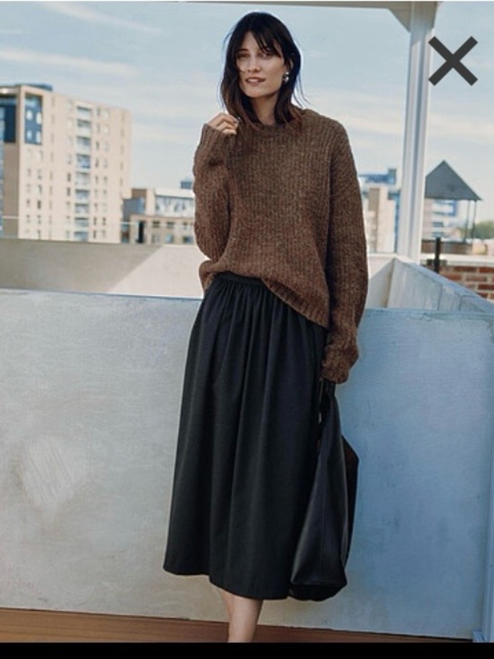 Contemporaine by Simons Charcoal High Waisted Midi Skirt with Pockets